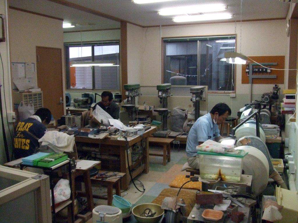 自社工場内観1